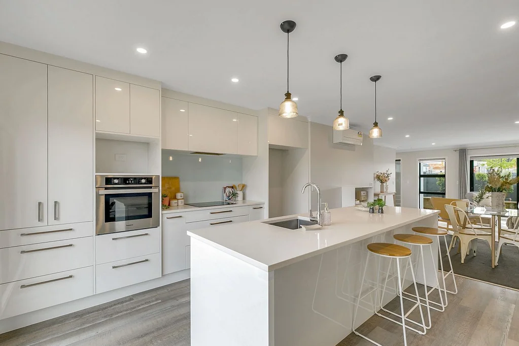 Kenepuru 3房  Seriously for sale | Modern, easy care living