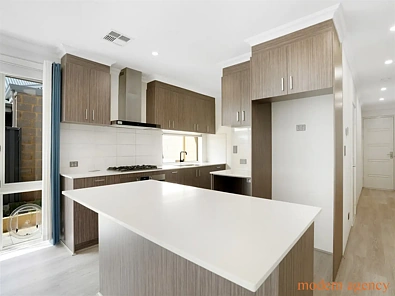 21 ANTILLA WAY, Treeby, WA 6164, 3 slaapkamers, 2 badkamers, House
