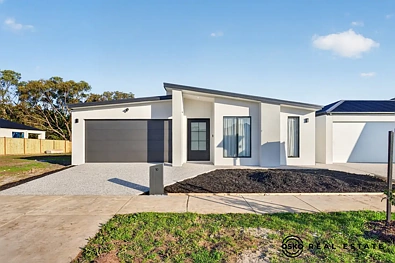 Leopold 4 Bedroom Contemporary Luxury Living with Designer Finishes & Premium Family Comfort & a full turnkey package!
