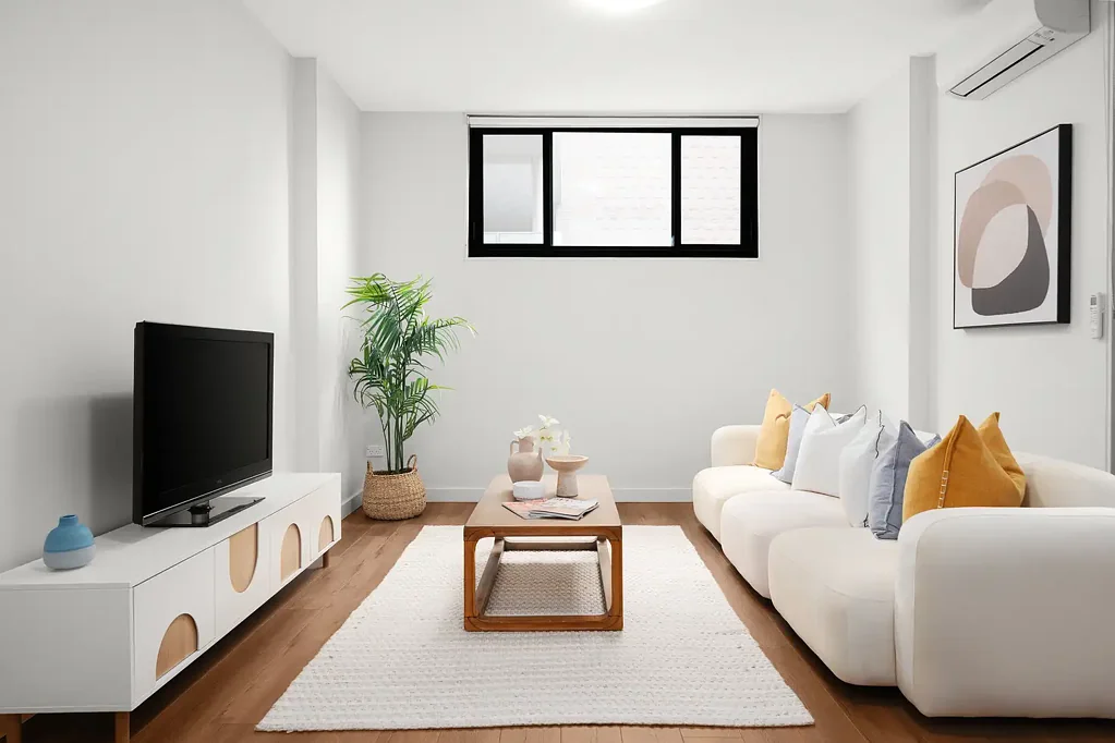 One bedroom apartment central from Homebush and Flemington
