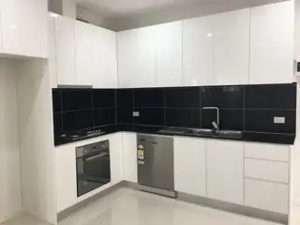 IMPRESSIVE GRANNY FLAT!