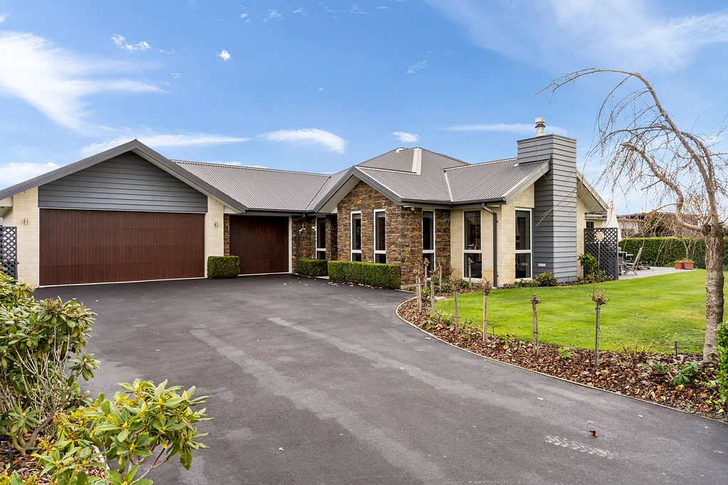 Prebbleton 4Moenga Fulfill your Dream - Make This Yours!
