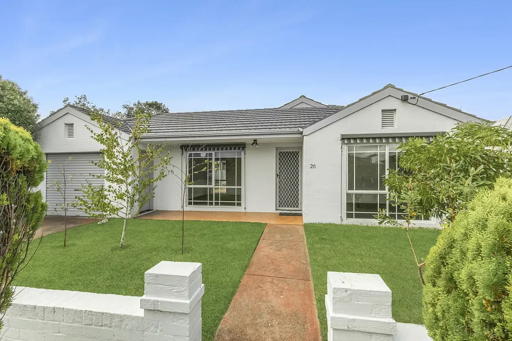 Point Lonsdale 3 Slaapkamer Light-Filled Family Living Just Steps from the Beach