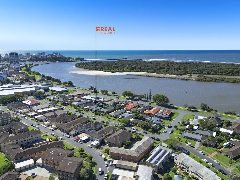 Tweed Heads 1 Bedroom Ground Floor Living in the Heart of Greenbank
