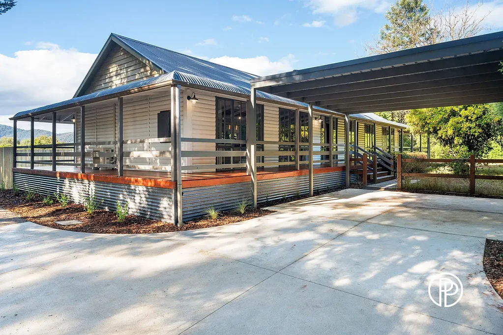 Yarra Junction 4 Slaapkamer THE PERFECT FIRST HOME OR DOWNSIZER IN THE HEART OF YARRA JUNCTION