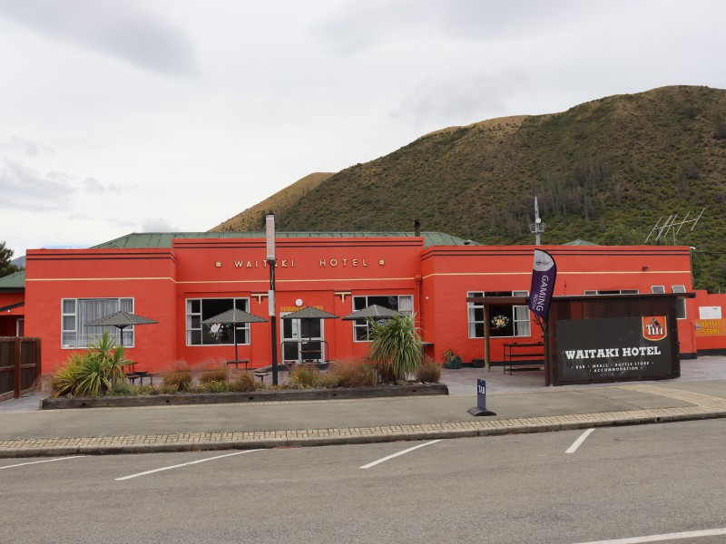 37 Bledisloe Street, Kurow, Waitaki, 6 રૂમ, 4 બાથરૂમ