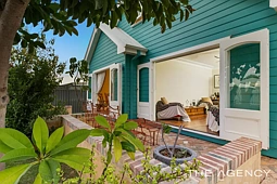 1 First Avenue, Shoalwater