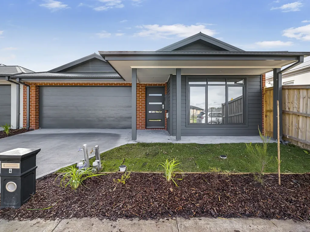 Brand New Family Home in the Heart of Wollert