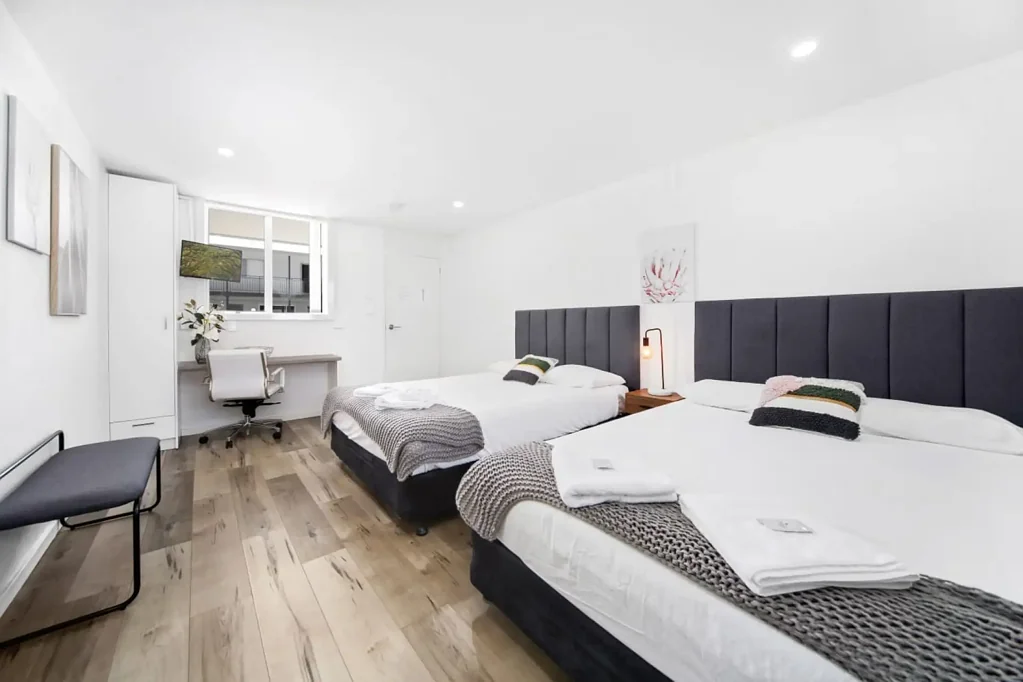 2 motel rooms available at the motel in Appin