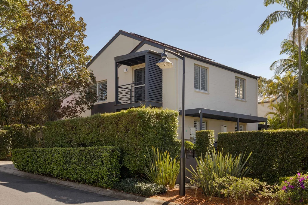 Cabarita 4બેડરૂમ Architectural Family Haven with Garden Serenity