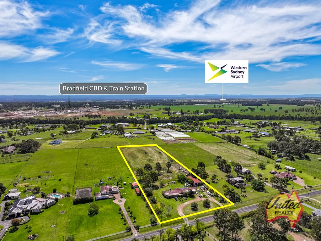 Bradfield 4 Bedroom 20,010 Sq. m* of Mixed-Use Residential Land | Unmissable Development Opportunity