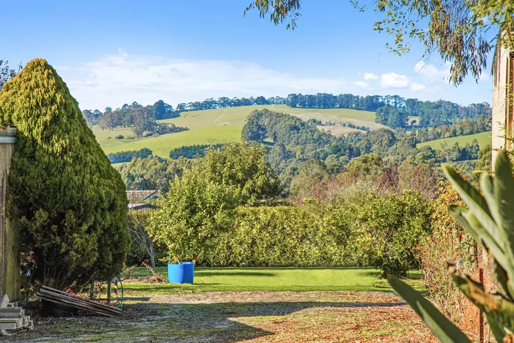 Boolarra 3 Bedroom SUBDIVISION POTENTIAL WITH SWEEPING VIEWS