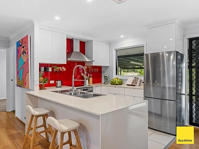 Kusina - 45 Neil Street, Kangaroo Flat, VIC 3555