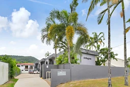 1/120 Greenslopes Street, Edge Hill