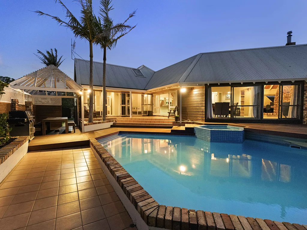 77A The Parade, Bucklands Beach, Manukau City, Auckland