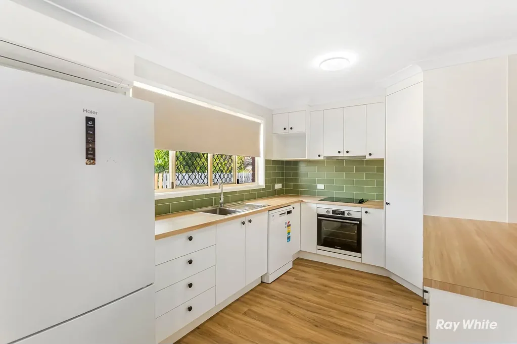 Modern 2-Bedroom Unit - Prime Location Across from Yeppoon Central!