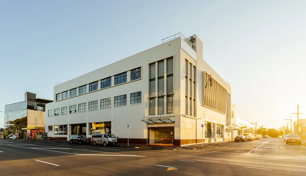 Mount Eden Mount Eden Mega Retail Space
