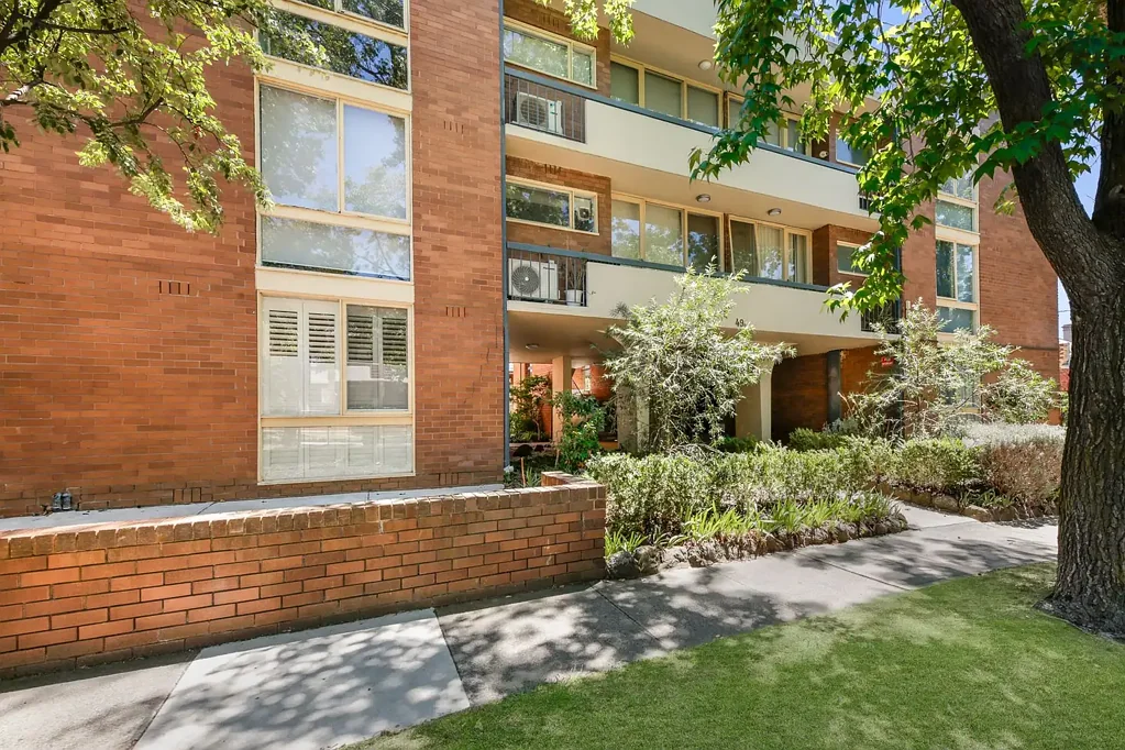 The Brief: Modern Unit in the Heart of Leafy Armadale