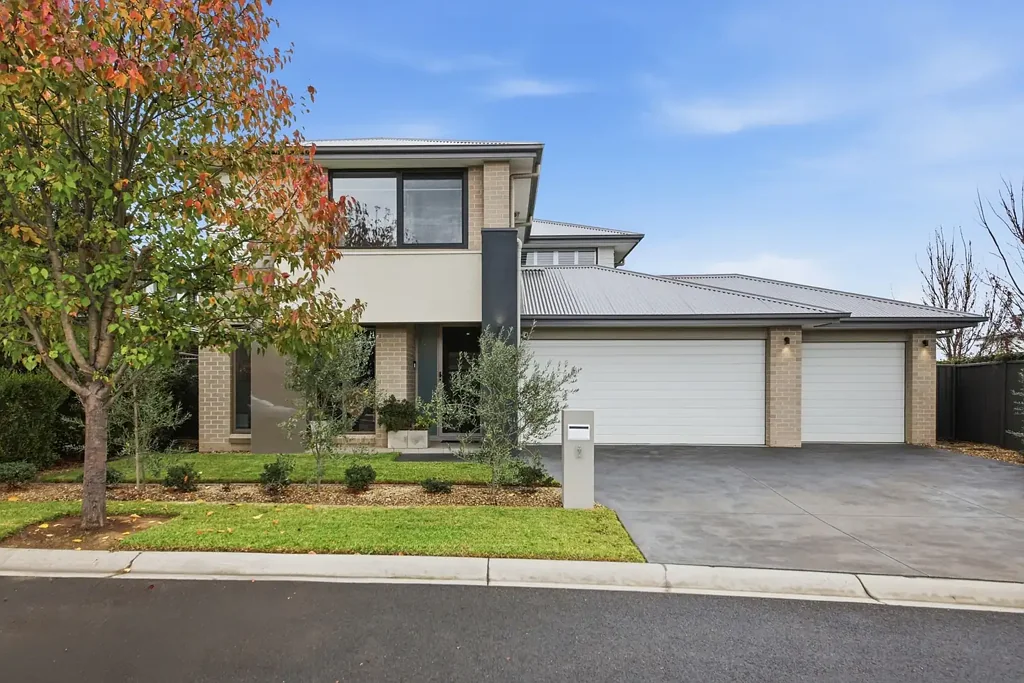 Oran Park 5ห้องนอน Entertainers Haven on 671m2!