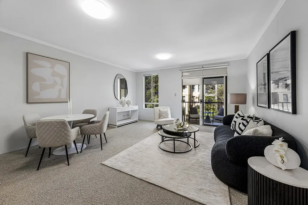 Balmain 3Kwarto Split level apartment near the forthcoming Bays Metro