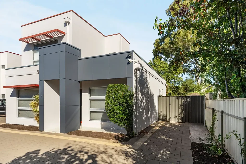 4/7 Lonsdale Street, Woodville North, SA 5012