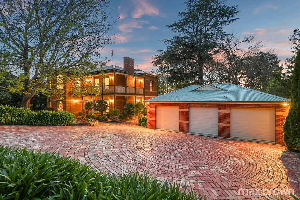 9 Townsend Grove, Montrose, VIC 3765