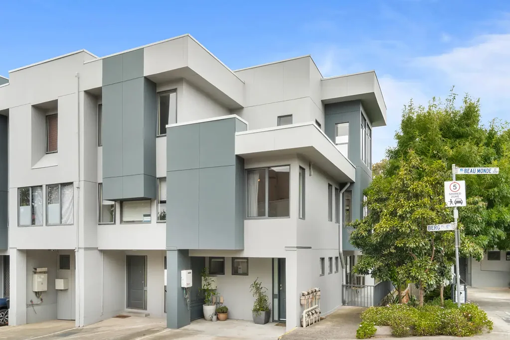2 Berg Place, Coburg, VIC 3058