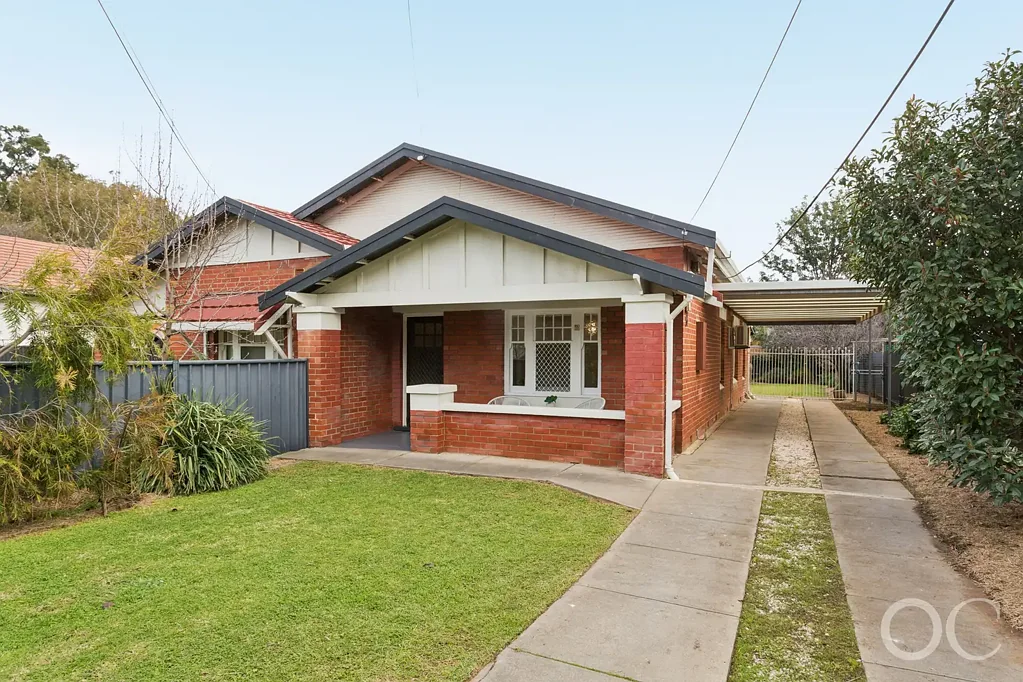 Forestville 2બેડરૂમ Open the Door to a City‑Fringe Charmer With All the Hard Work Done