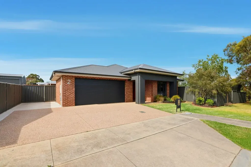 2 Moon Street, Maffra, VIC 3860