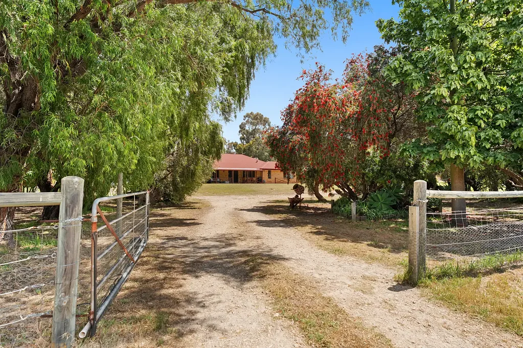 41 Egerton Drive, Serpentine, WA 6125