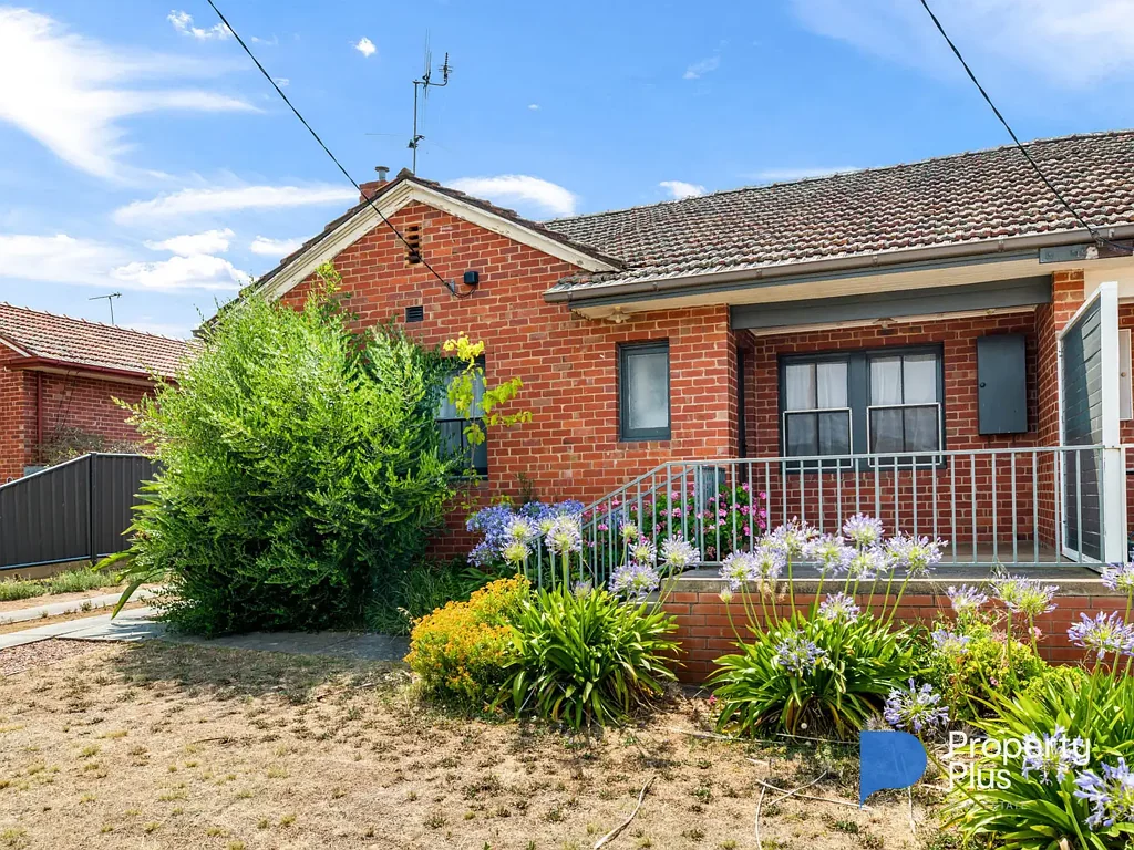 1 Frost Avenue, Maryborough, VIC 3465