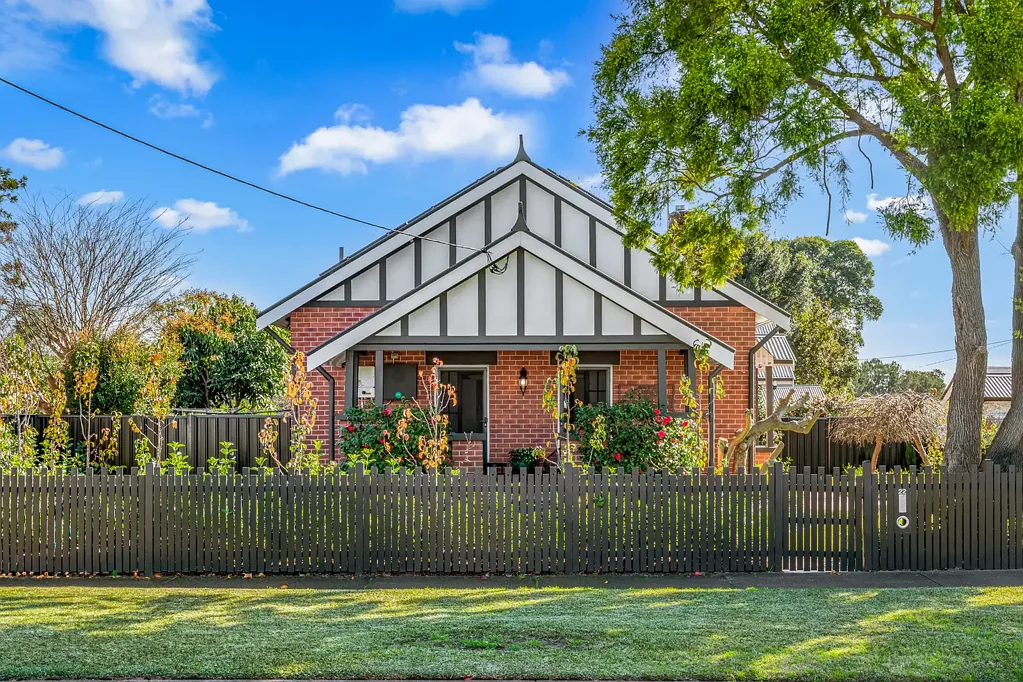22 Nillo Street, Lorn, NSW 2320