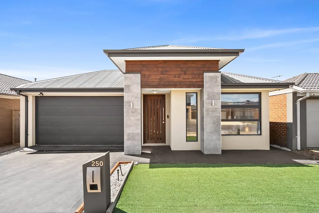 Lara 4Kwarto Effortless Living and Modern Comfort in a Prime Lara Location