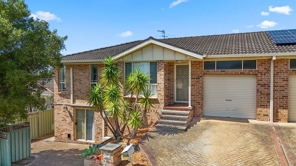 1/10 Courigal Street, Lake Haven, NSW 2263