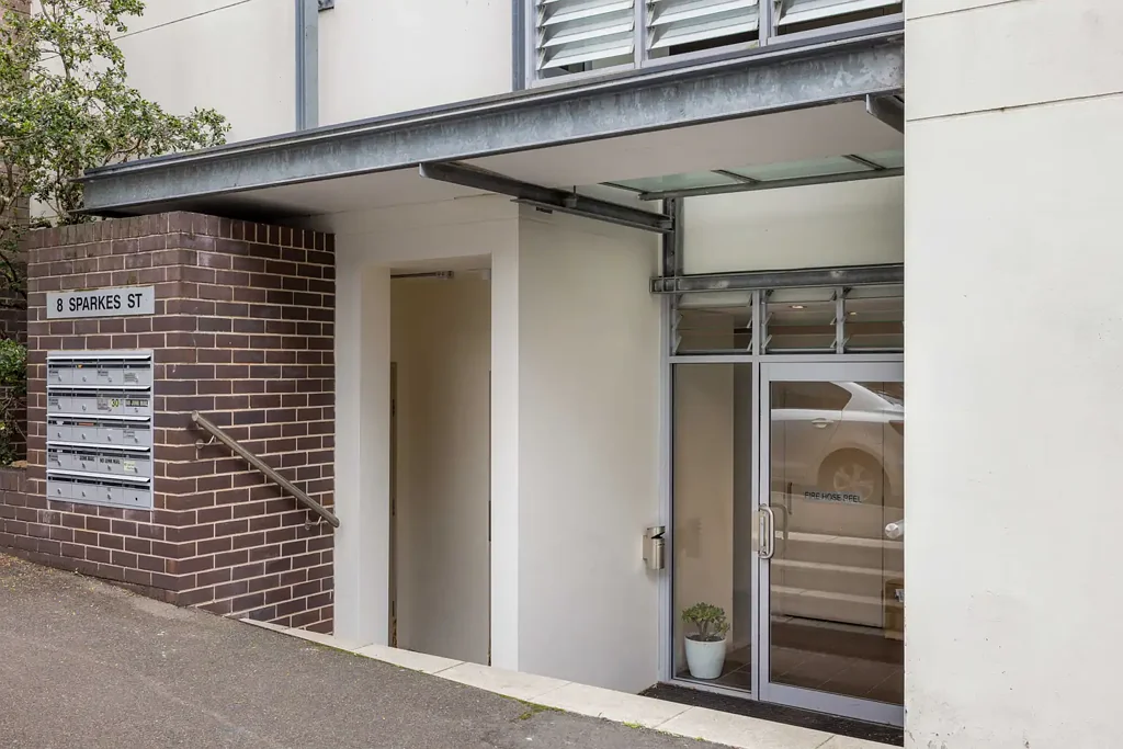 17/8 Sparkes Street, Camperdown, NSW 2050