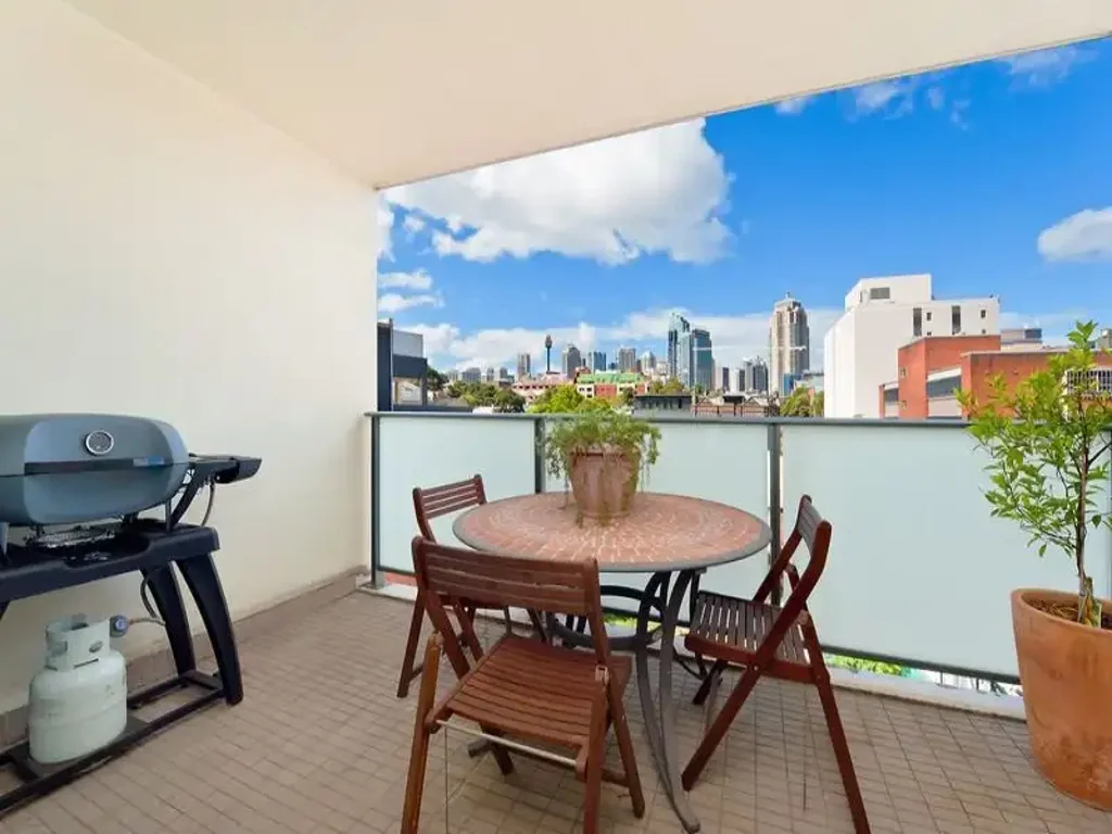Two bedroom unfurnished apartment in Fusion