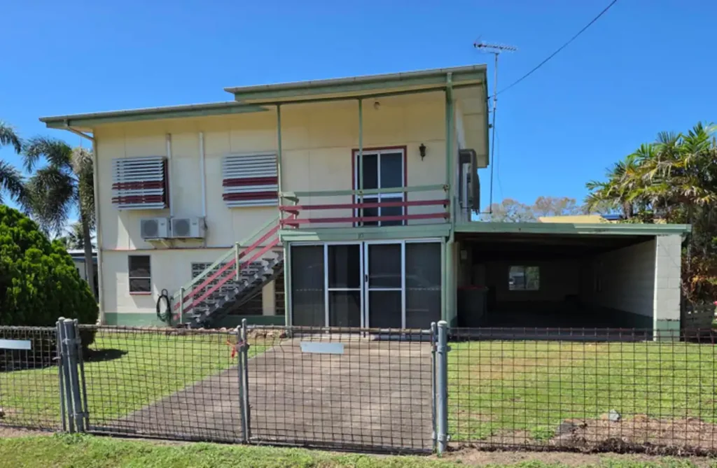 Taylors Beach 2 Bedroom BEACH RETREAT - SHORT DRIVE TO BOAT RAMP!