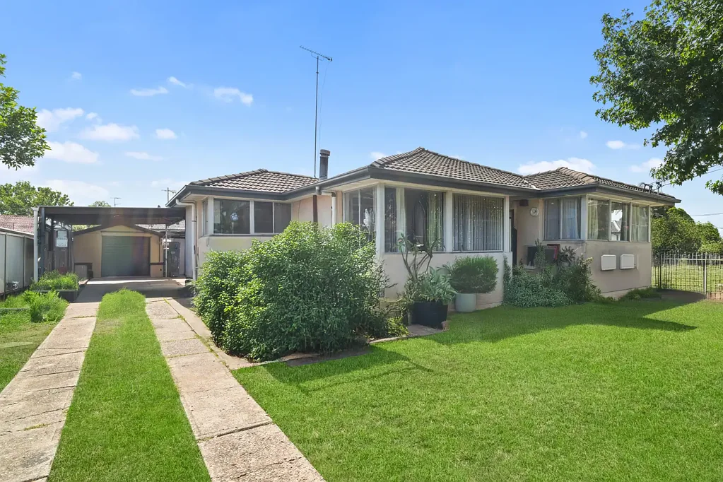 5 Hendren Place, Colyton, NSW 2760