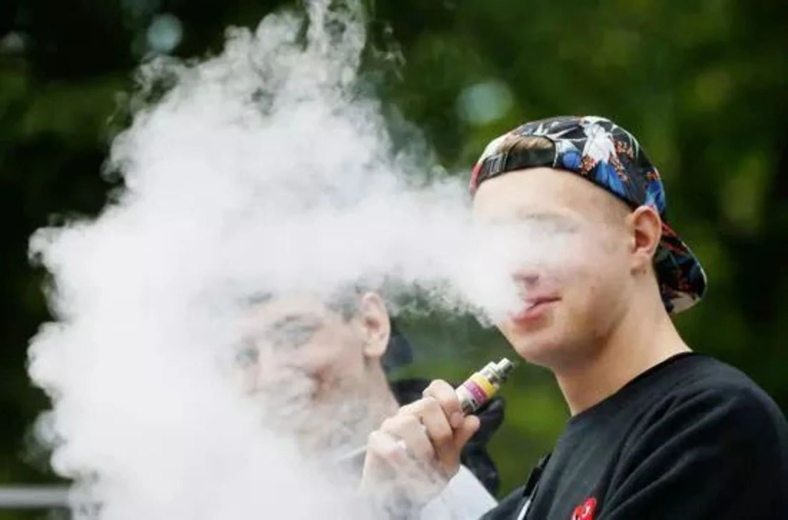 紧急禁令！纽约州将禁止销售带香味电子烟！