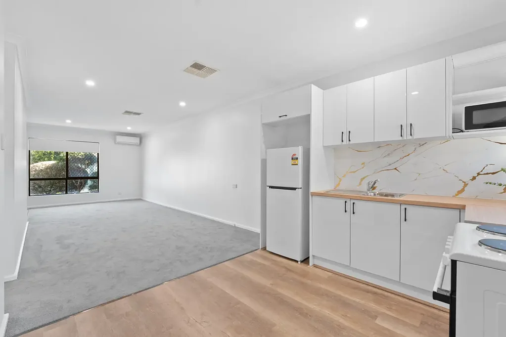 Rockingham 2ਬੈੱਡਰੂਮ Central & Newly Renovated - Move In and Enjoy - Over 55s