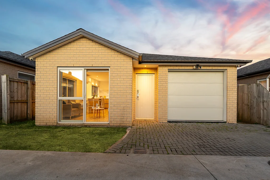 Papakura 3બેડરૂમ Brick & Tile, Freehold plus Single level!