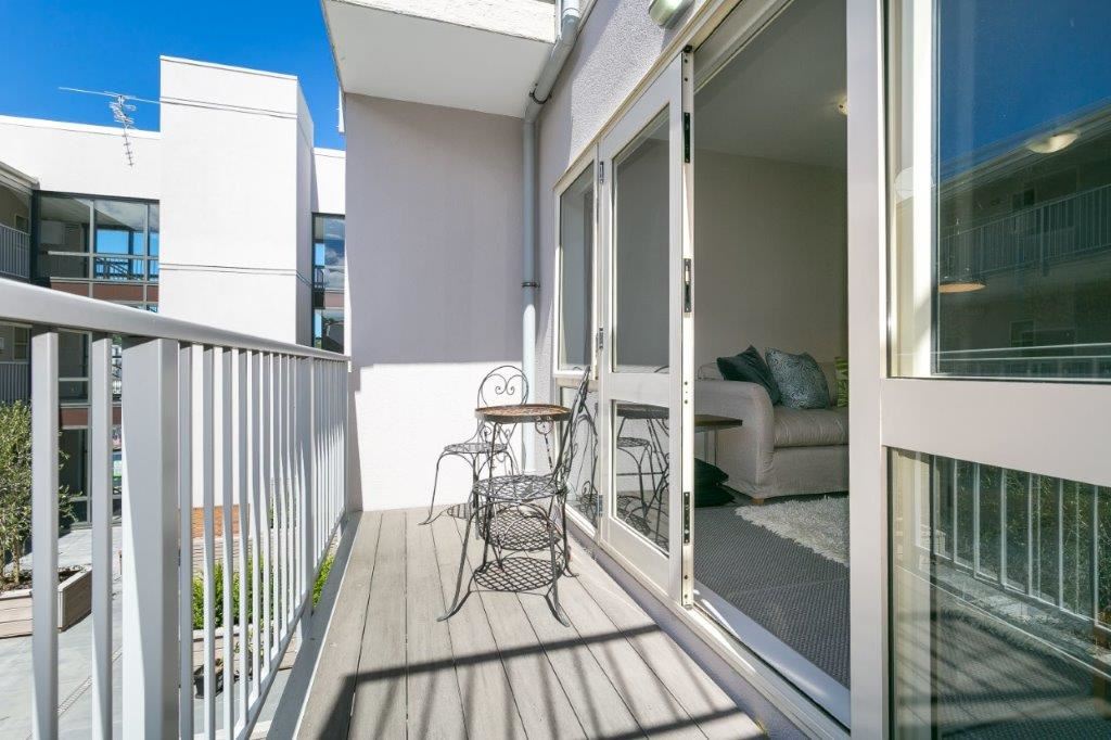 110/72 Herald Street, Berhampore, Wellington, 2 ห้องนอน, 1 ห้องน้ำ