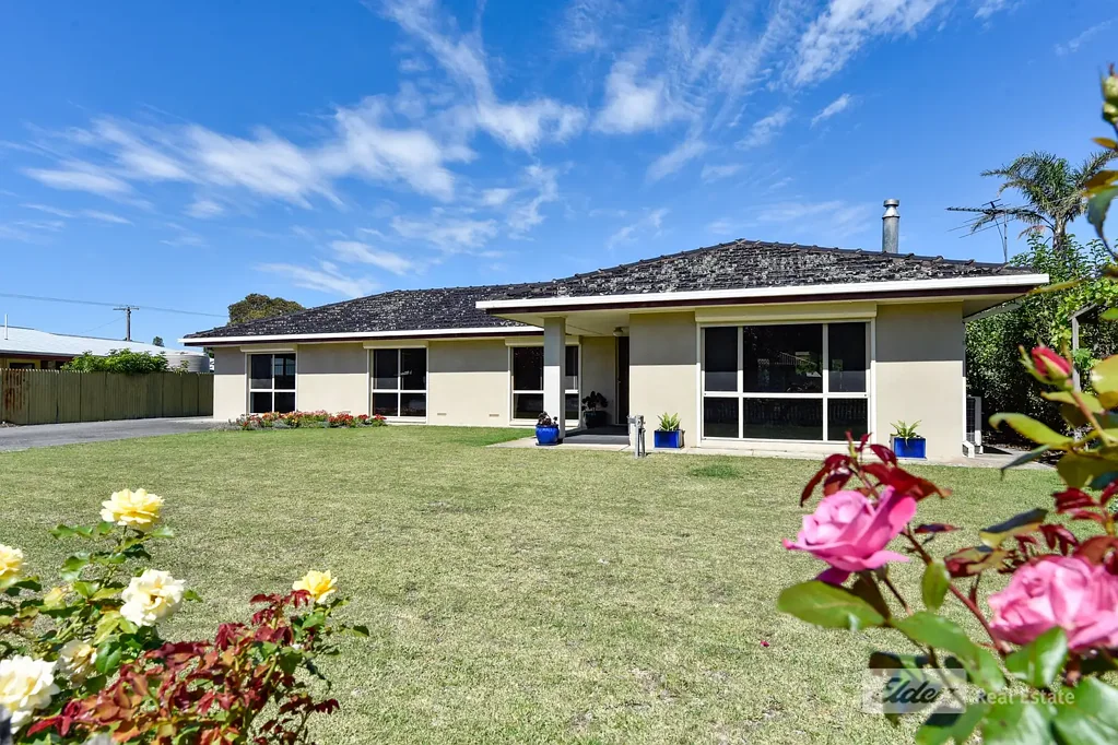 Millicent 5 Bedroom 5 BEDROOM 2 BATHROOM HOME IN POPULAR NORTH AREA