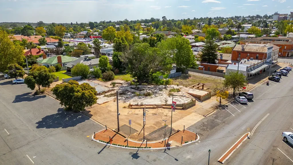 Narrandera  PRIME LOCATION