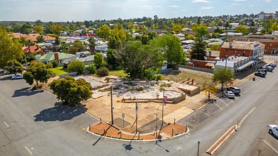 Narrandera  PRIME LOCATION