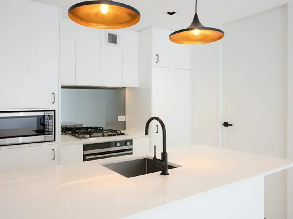 Executive Style One Bed + Study