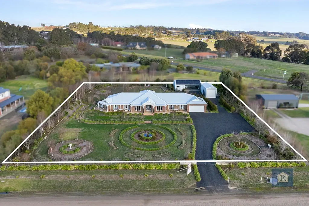 140 Woodrowvale Road, Elliminyt, VIC 3250