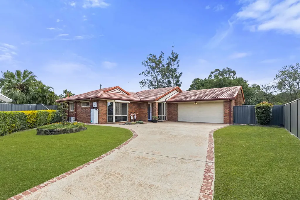 Warner 4Kwarto FANTASTIC FAMILY HOME - CLOSE TO GENESIS COLLEGE