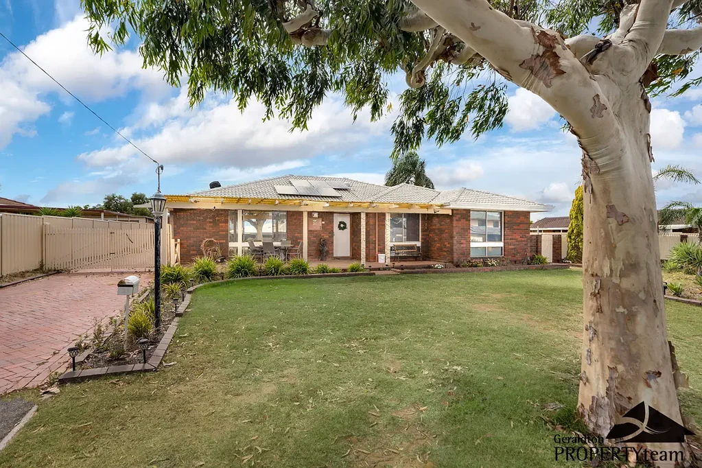 31 & 33 Jenner Court, Spalding, WA 6530