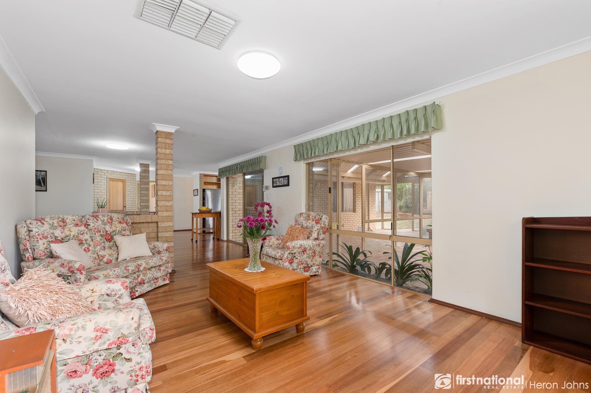 21 LEFROY RD, BULL CREEK WA 6149, 0房, 0浴, House